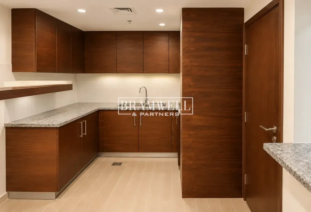 Spacious Layout | Premium Living | Stunning View - photo 3