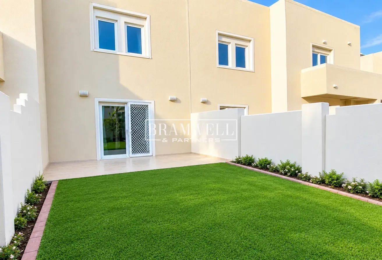 2 Bedroom Townhouse for Rent in Desert Style, Al Reef Villas