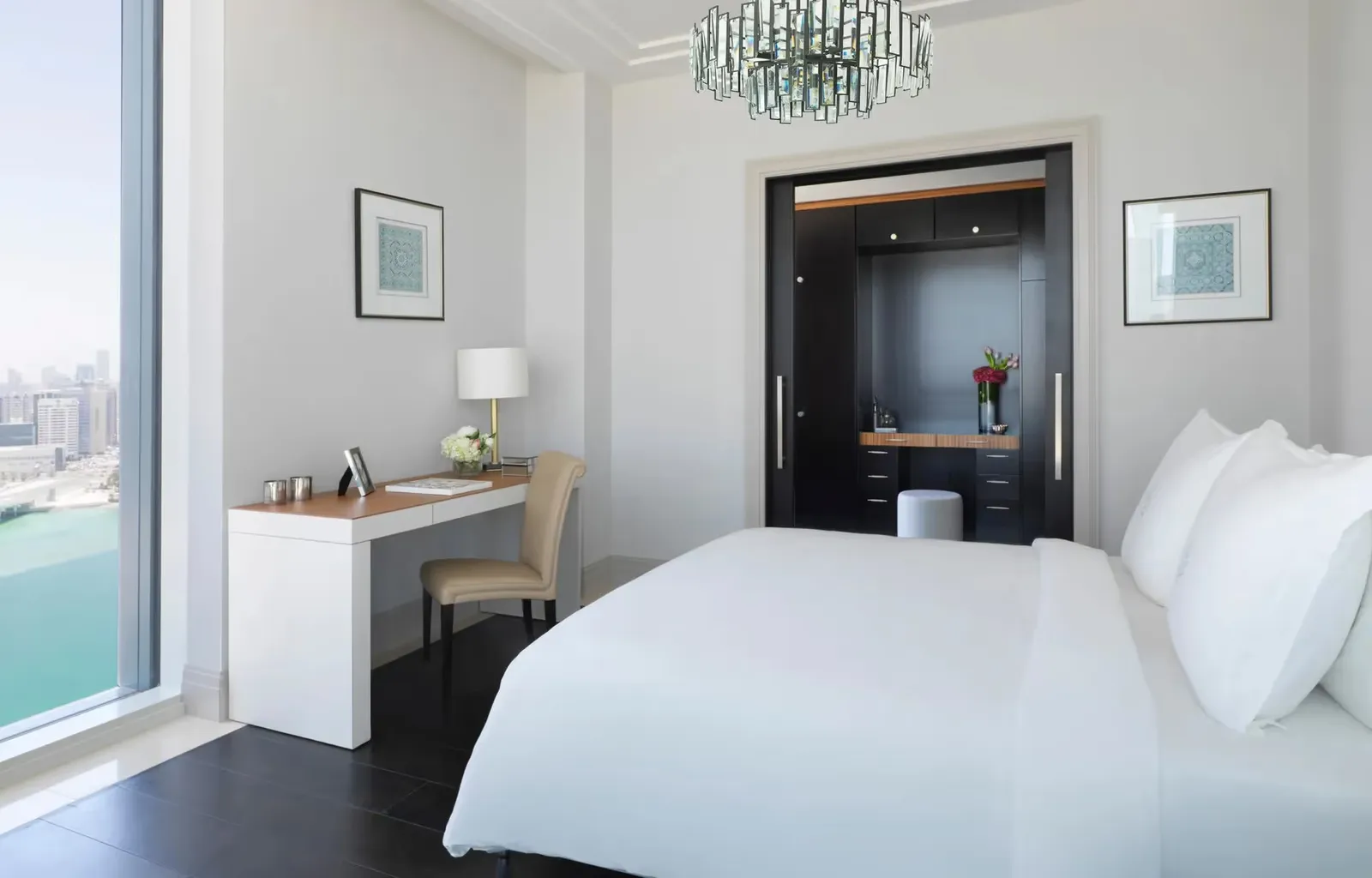 Four Seasons Private Residences Abu Dhabi at Saadiyat Beach